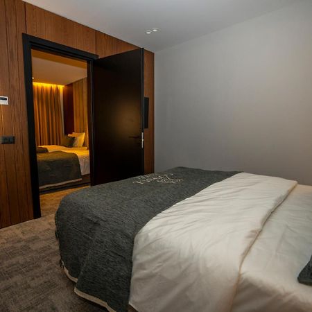 Hotel Consul Shkoder Bagian luar foto